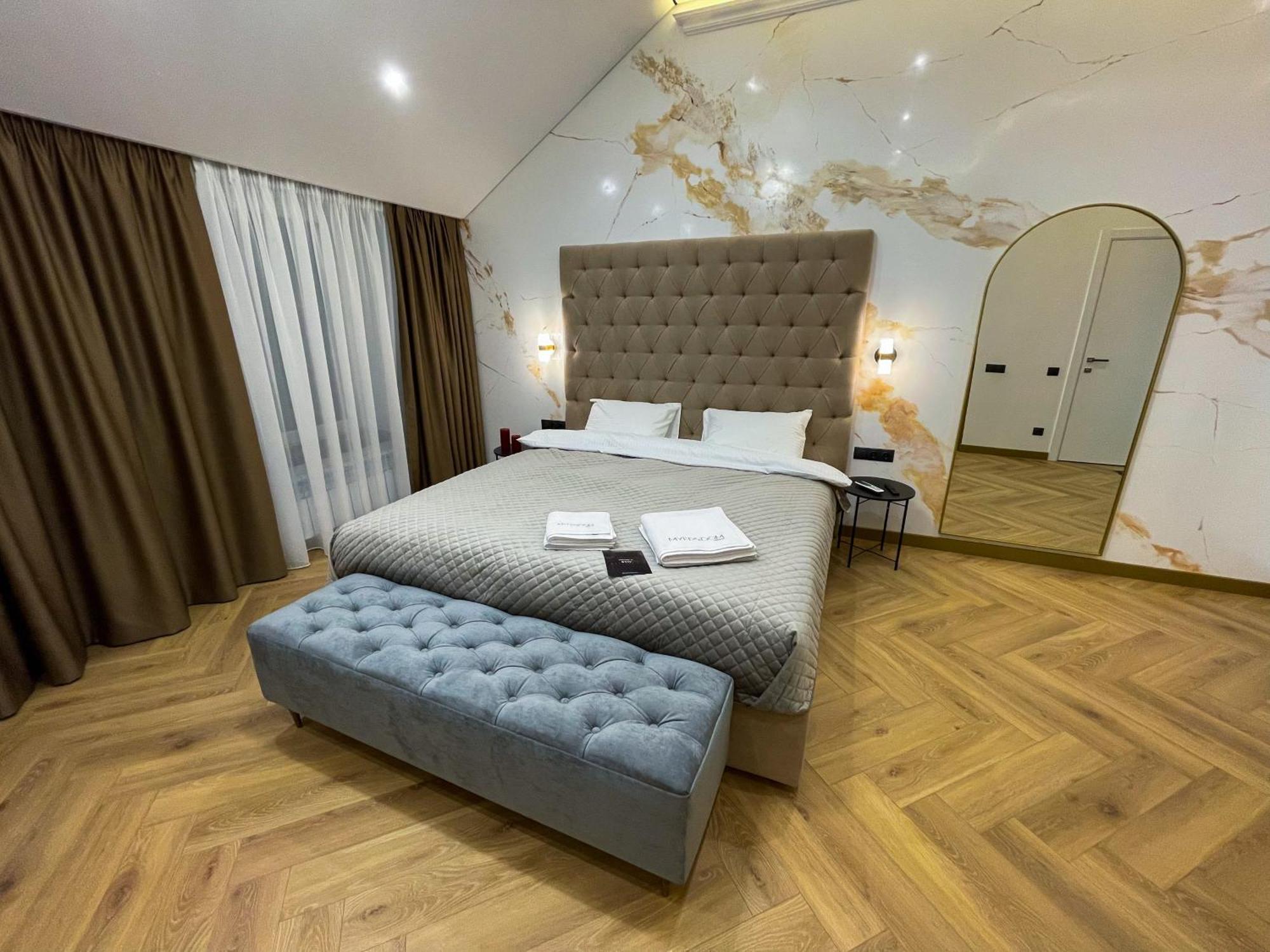Myfreedom Lux Апартаменти Центр Вул Євгена Чикаленка 33 М Хрещатик Kiev Exterior foto