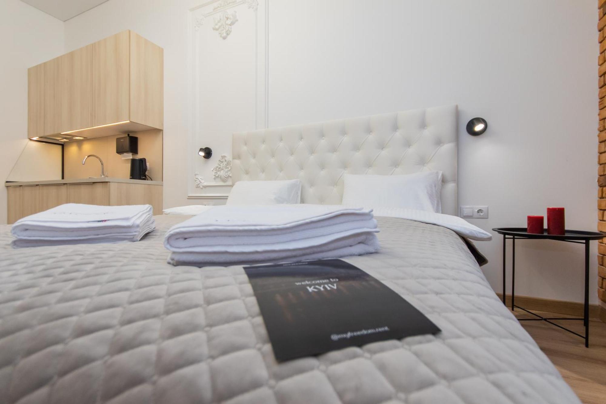 Myfreedom Lux Апартаменти Центр Вул Євгена Чикаленка 33 М Хрещатик Kiev Exterior foto